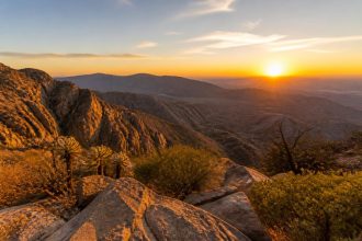 découvrez keys view, un point de vue spectaculaire en californie offrant des panoramas à couper le souffle sur les paysages naturels et les montagnes environnantes.
